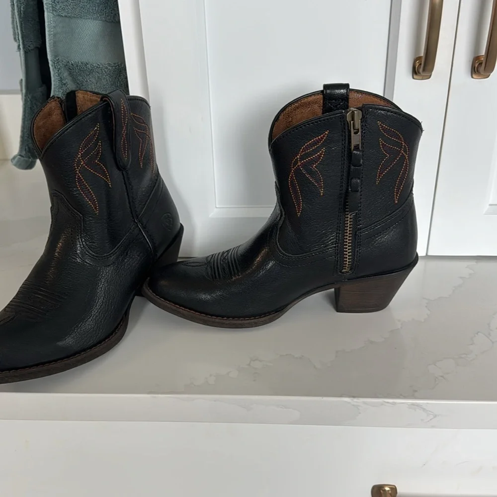 Ariat short black leather boot - Picture 5 of 6